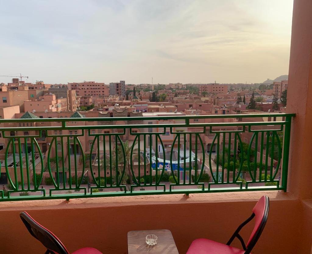 Appartement Perle Rare Au Centre De Marrakech Marrákes Kültér fotó